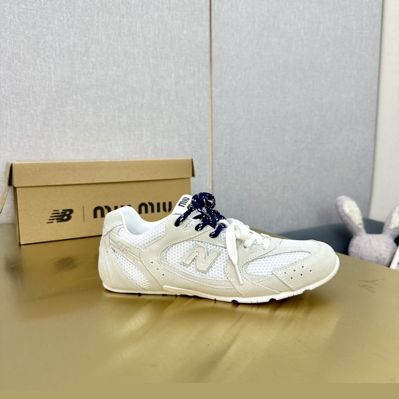 Miu Miu Casual Shoes